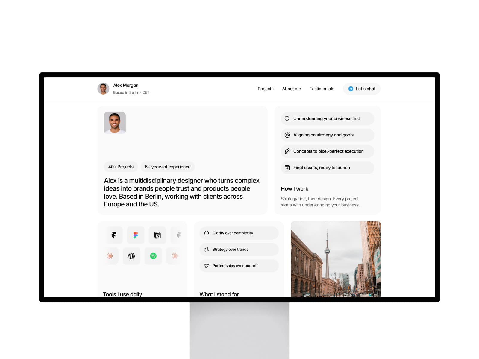 Menoa — Framer Portfolio Template - Image 3